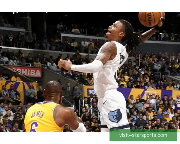 NBA季后赛格局生变豪强对决引爆联盟新风暴东西部争霸悬念升级