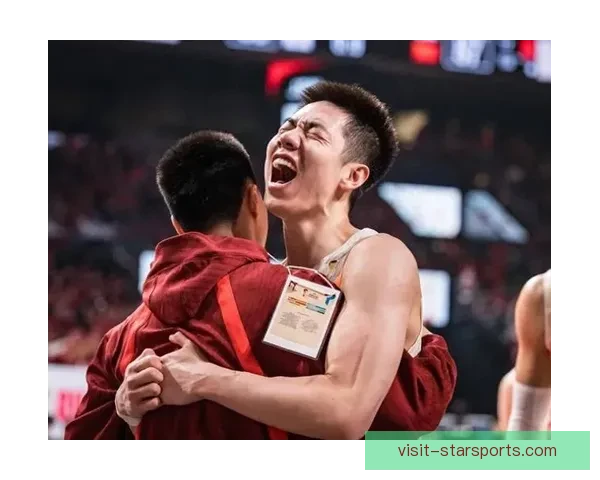 中国男篮逆转取胜晋级亚洲杯四强再创辉煌点燃球迷激情之夜全场沸腾 中国男篮逆转取胜晋级亚洲杯四强再创辉煌点燃球迷激情之夜全场沸腾