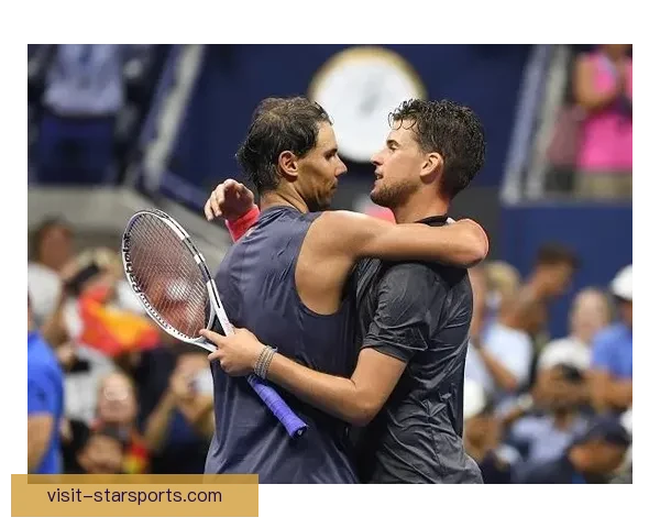 澳网焦点对决纳达尔鏖战五盘逆转晋级四强再掀热潮全球球迷为之沸腾