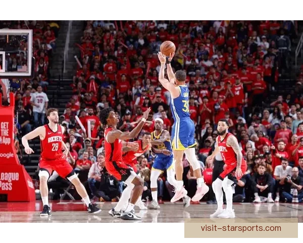 NBA最新战报焦点巨星爆发季后赛席位争夺愈发激烈联盟格局再生变数