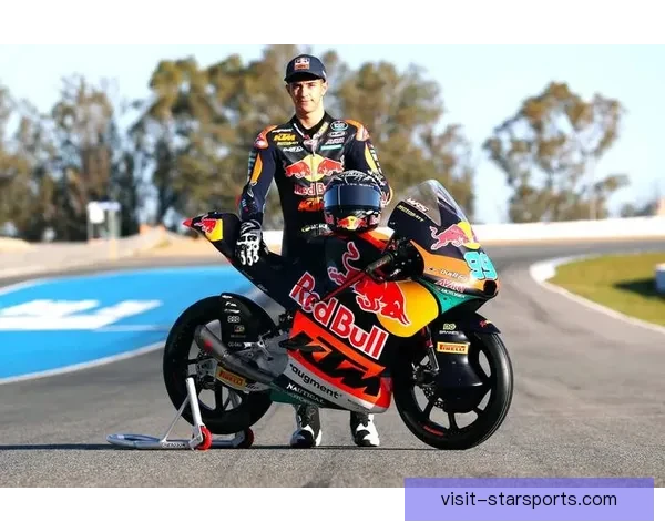MotoGP最新赛季激烈争夺战各车队策略分析与赛况回顾